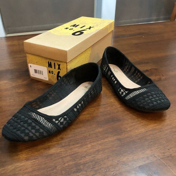 Black Flat - Picture 2 of 2